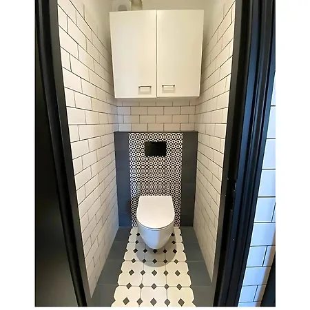 - 3p Apartment *